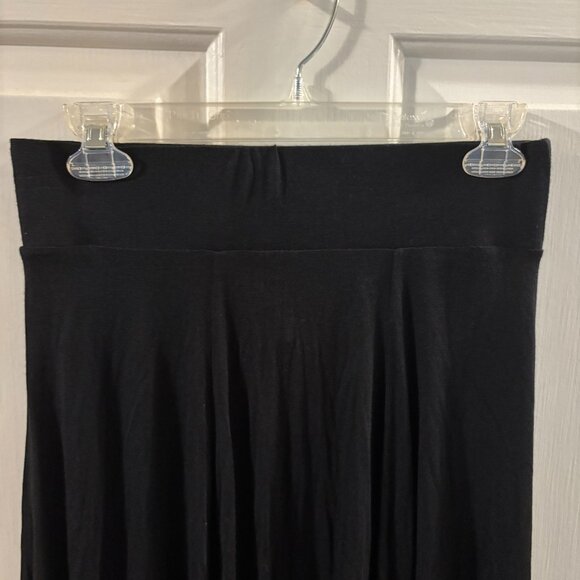 Living Doll Los Angeles Women's Black Elastic Waist Skirt ~ Medium ~ NWT - Picture 2 of 4